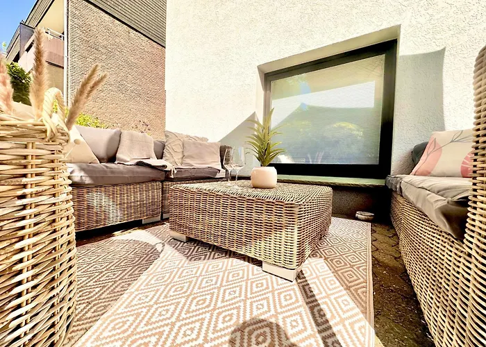 Stadt-Oase - Kostenlos Parken, Ruhig, Kliniken, Gop, Bali-Therme, Boxspringbett